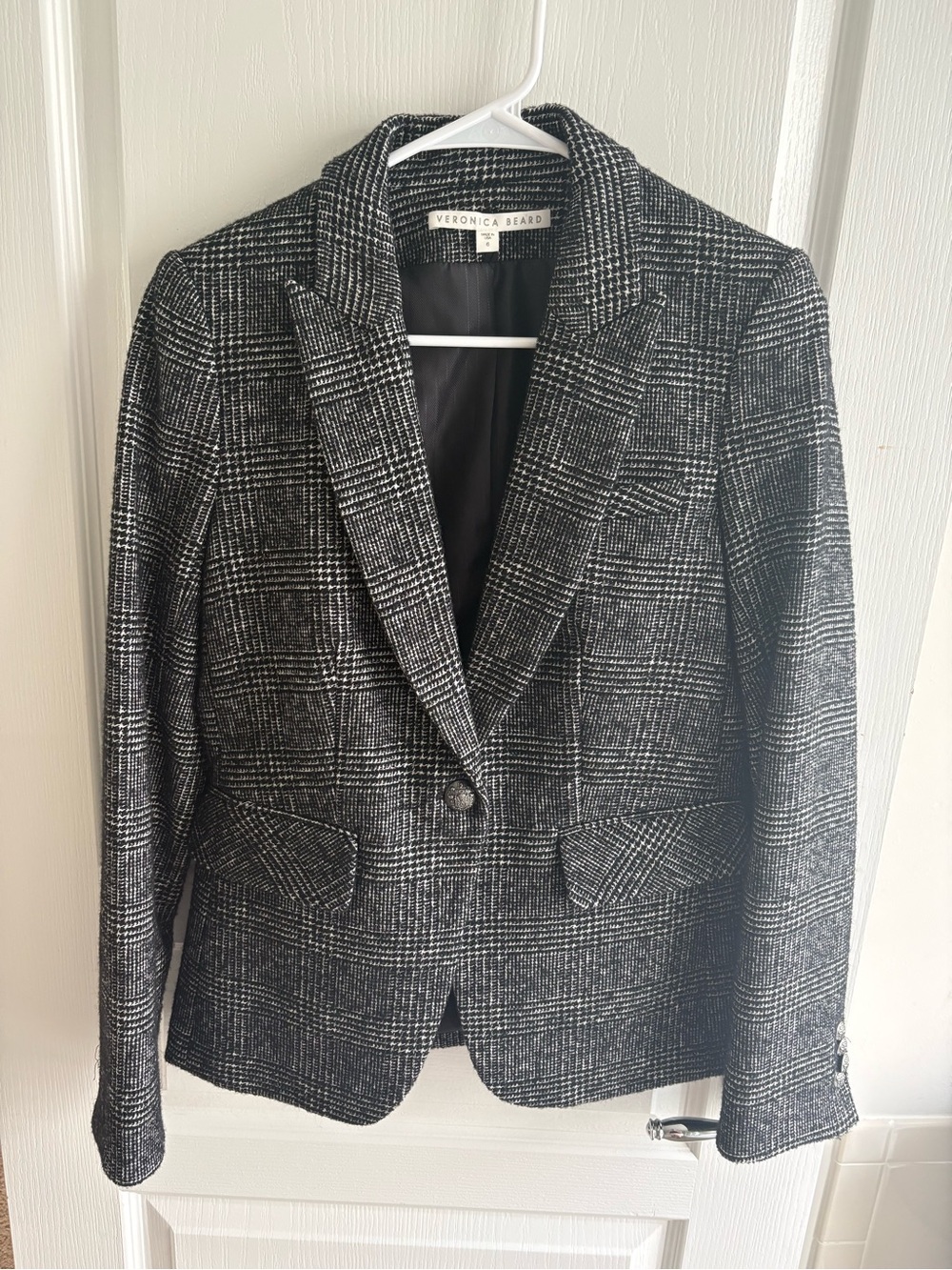 Veronica Beard Black and White Glen Plaid Blazer with inside zipper